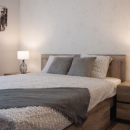 Apartament Piano راتشيبوش المظهر الخارجي الصورة